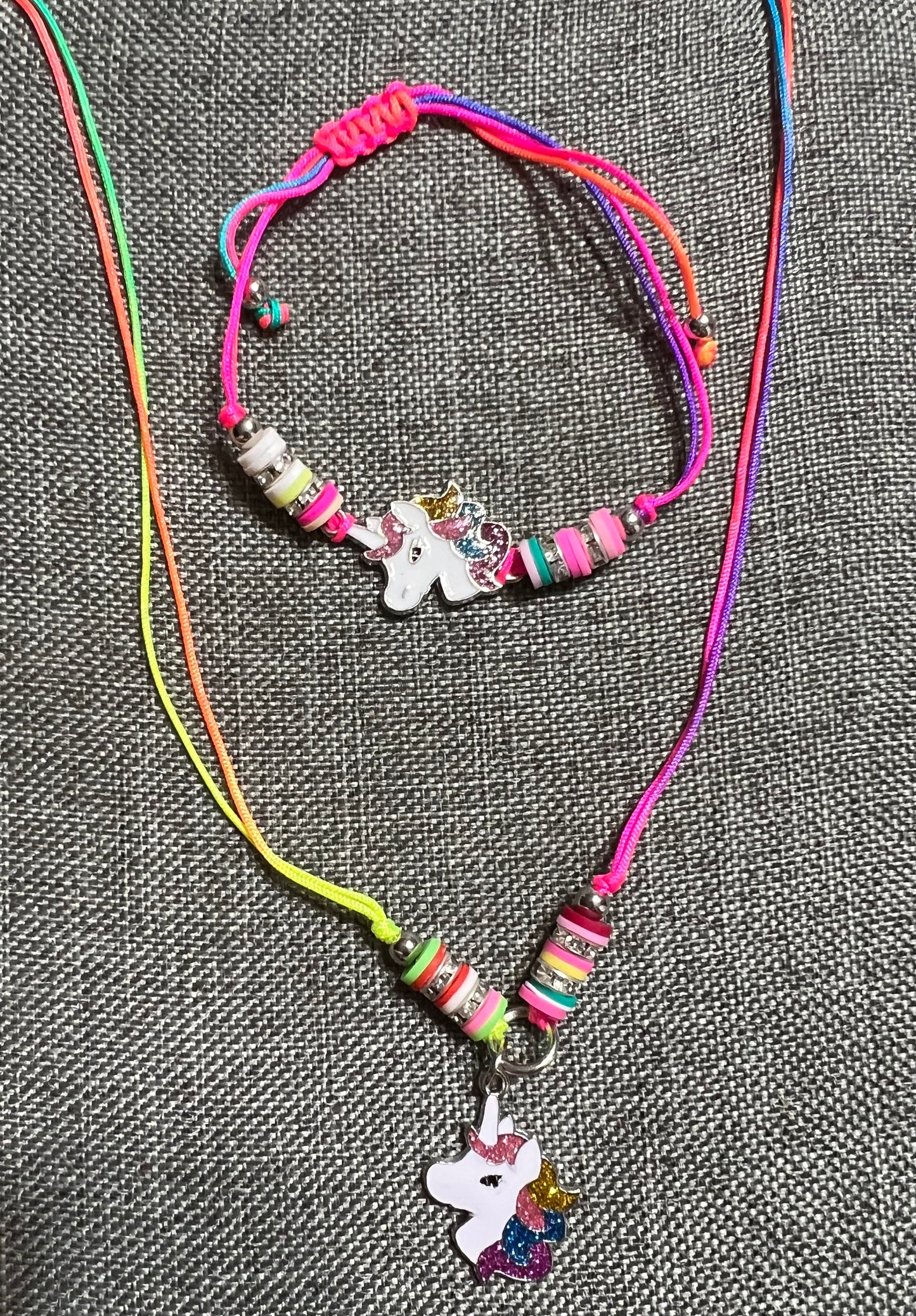 Unicorn necklace with bracelet