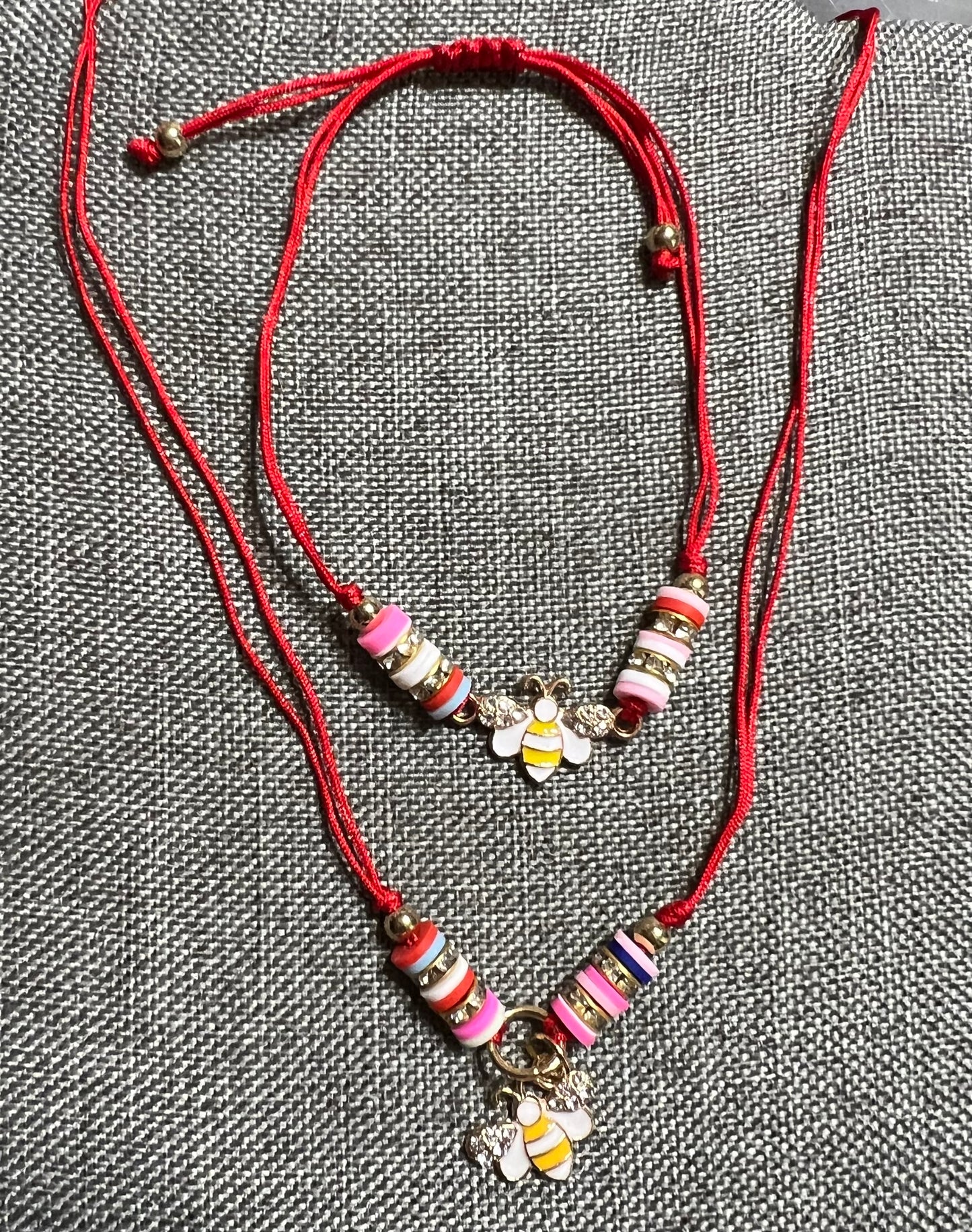 Bee necklace and bracelet