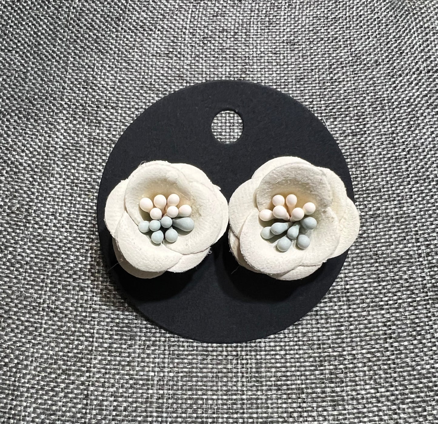 Flower earrings