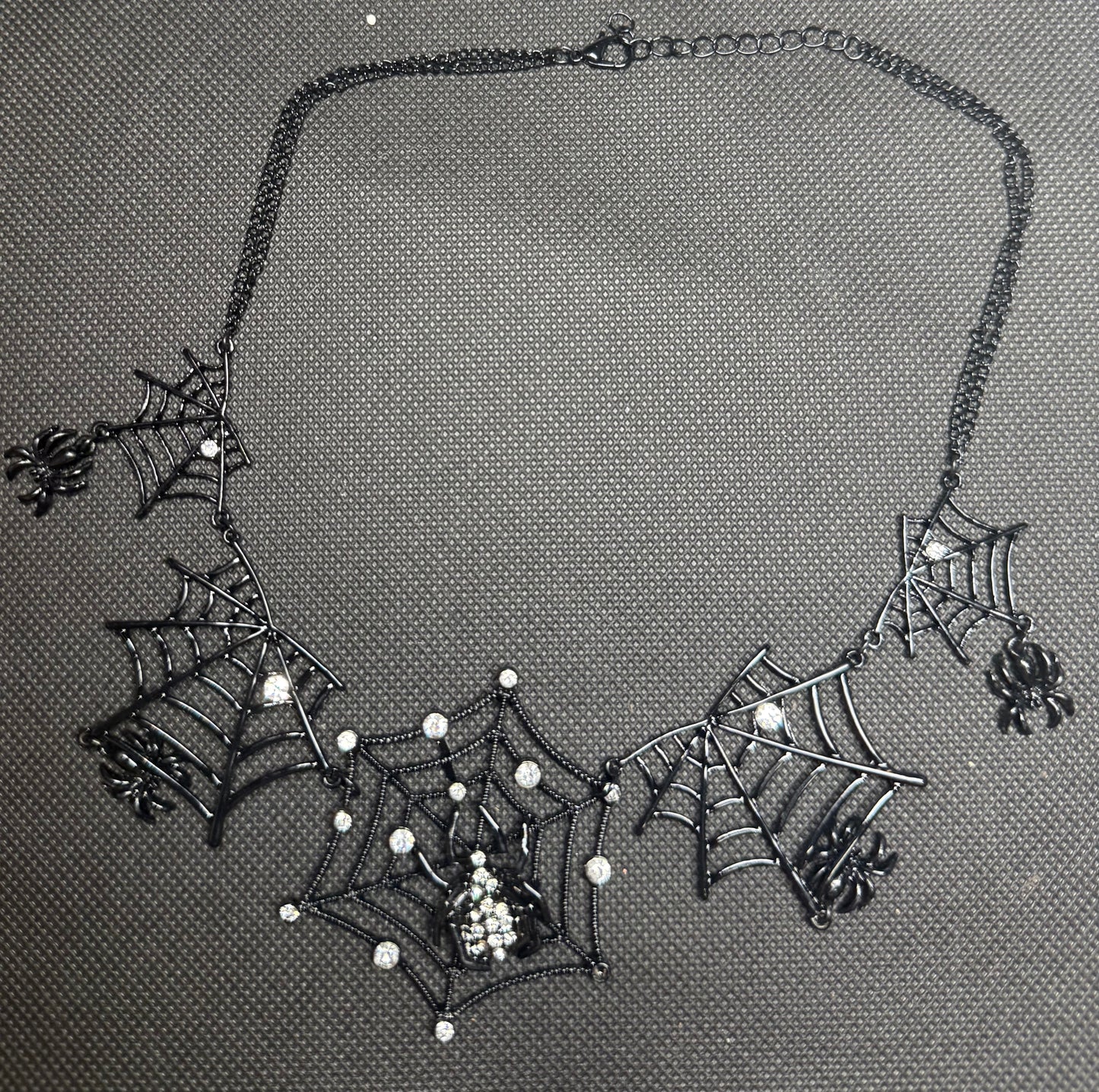 Halloween necklace