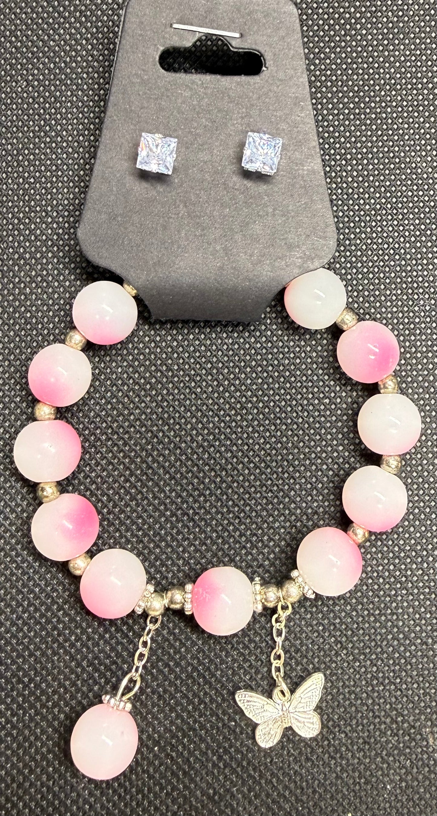 Bracelet and earrings