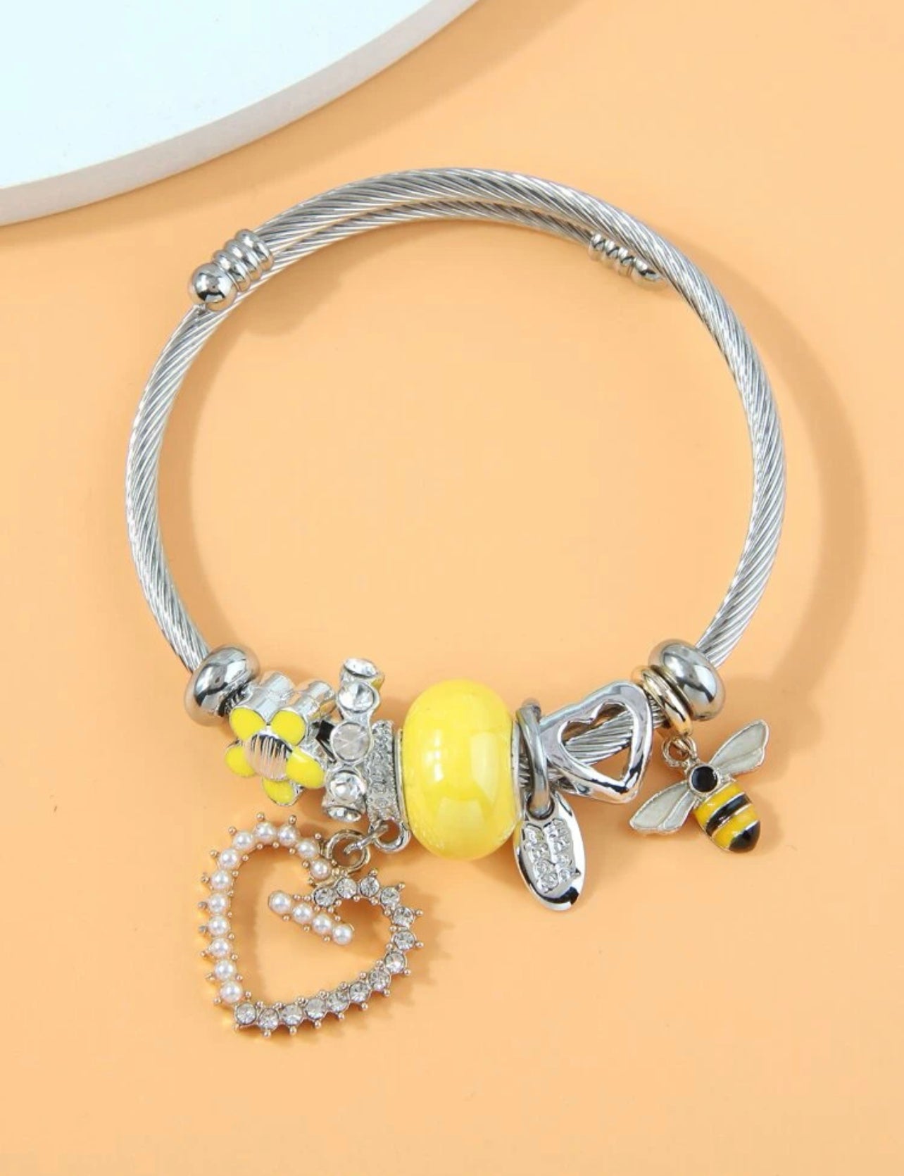Bee bracelet