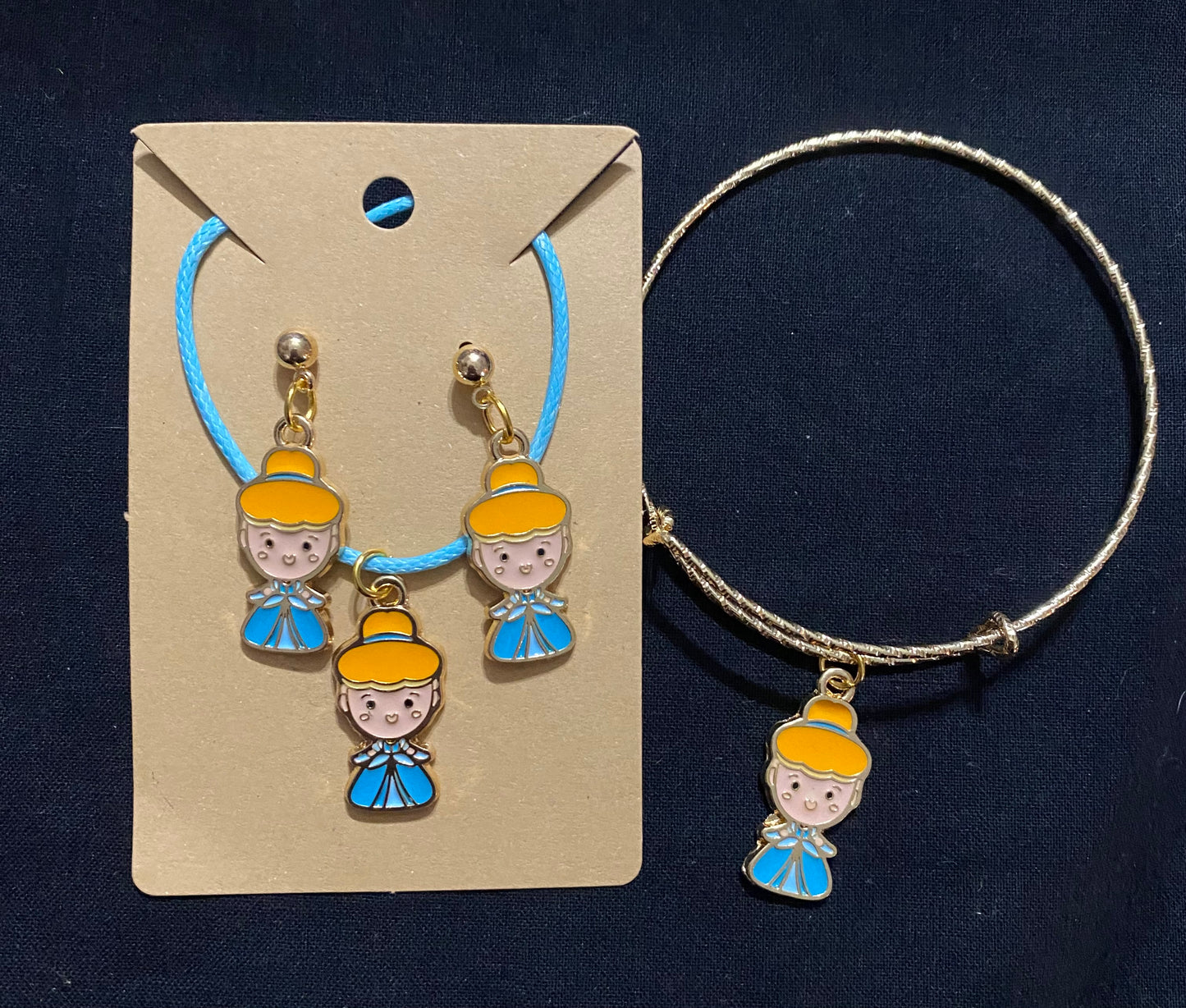 Baby princess earrings and necklace fantasy garments