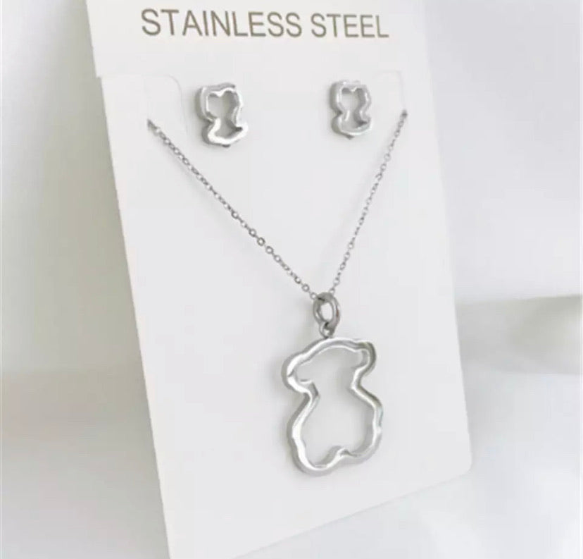 Bear earrings and bracelet