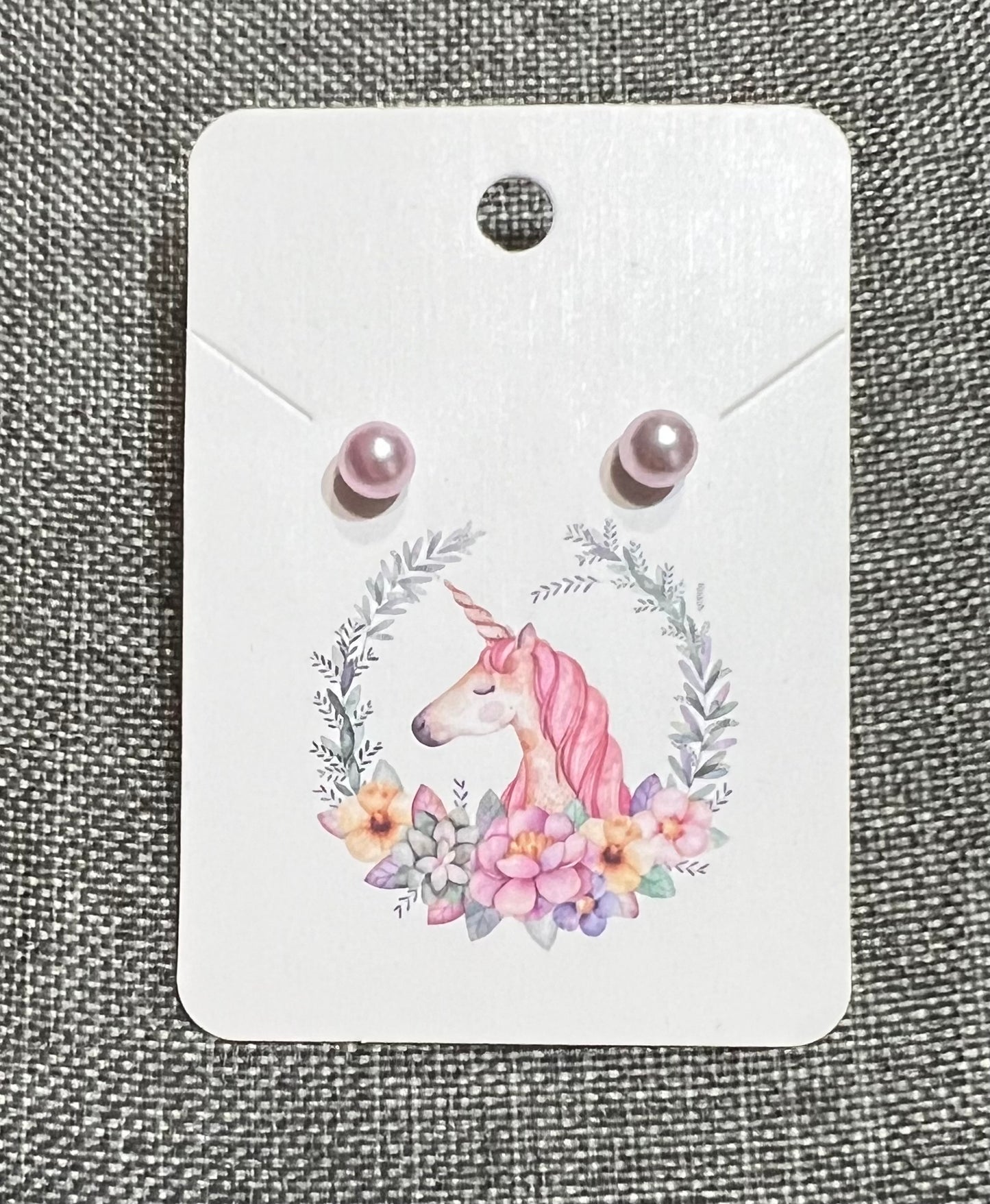 Little pearl earrings