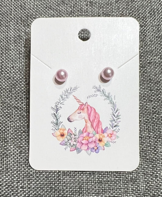 Little pearl earrings