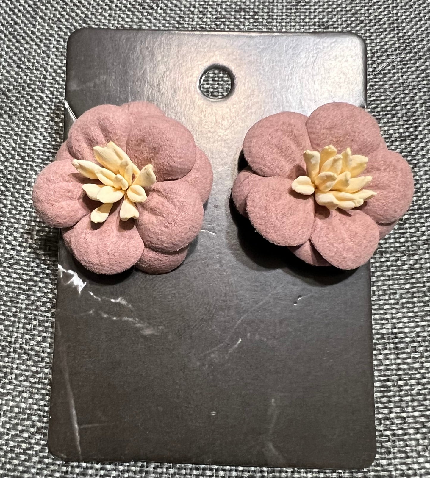 Flower earrings
