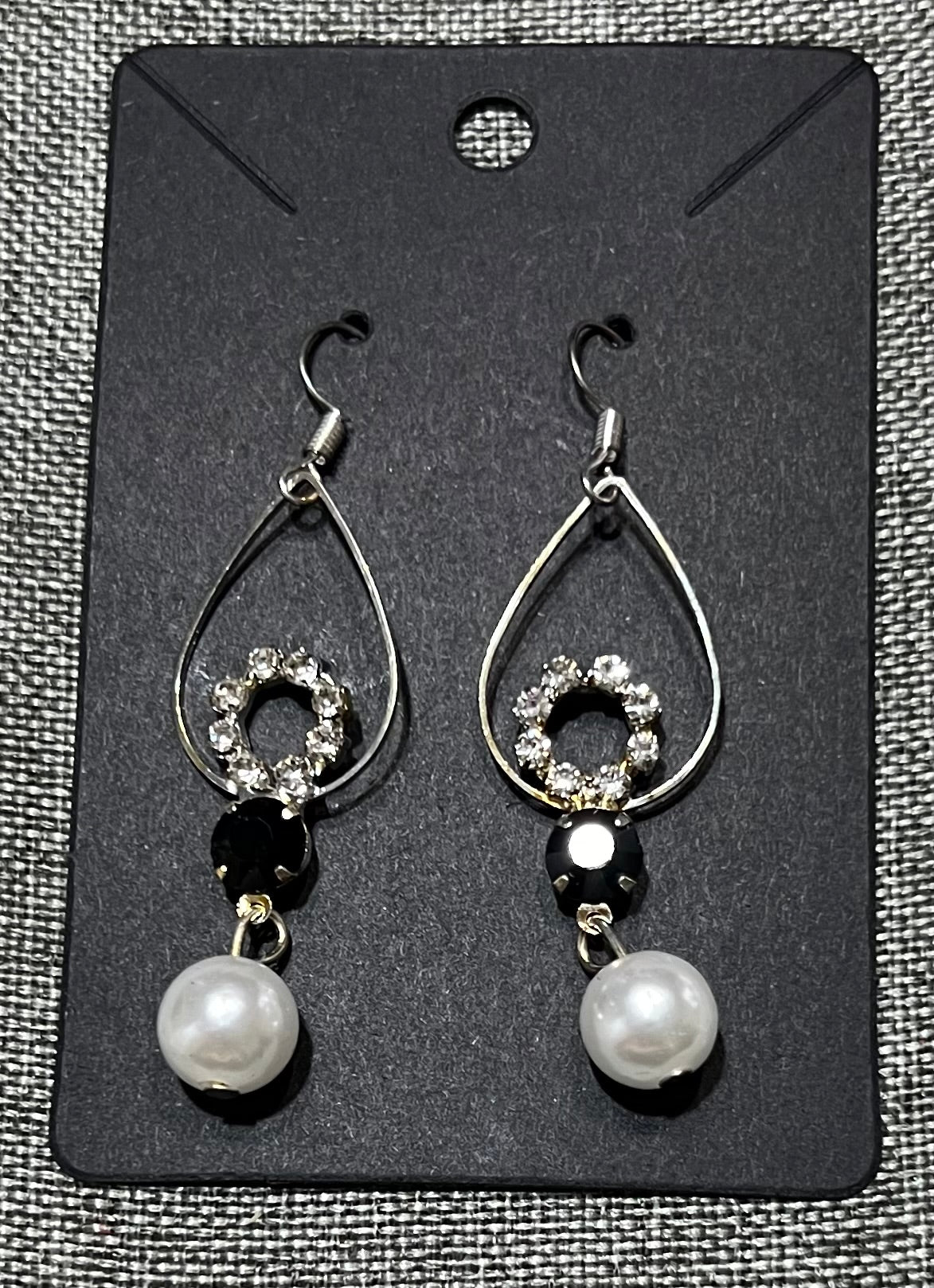 Dressy earrings