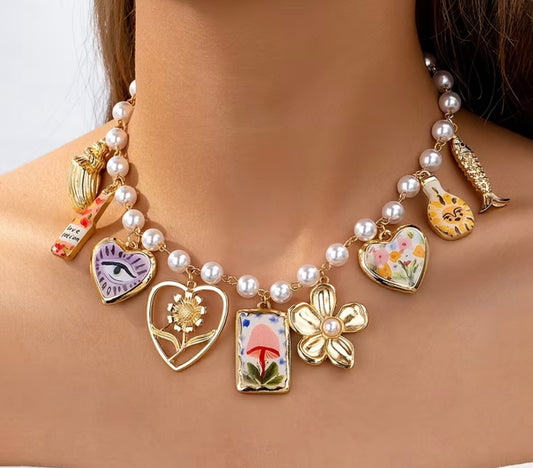Good eye necklace