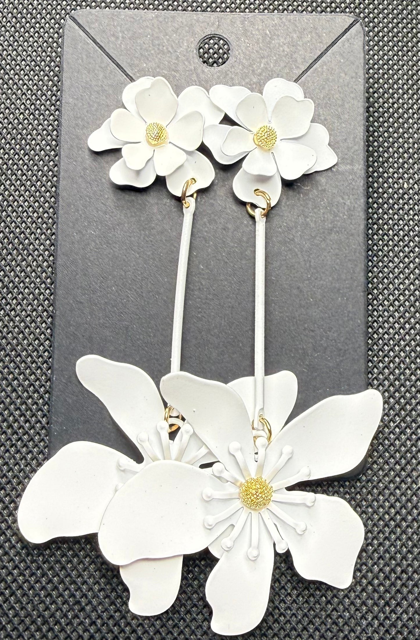 White flower earrings
