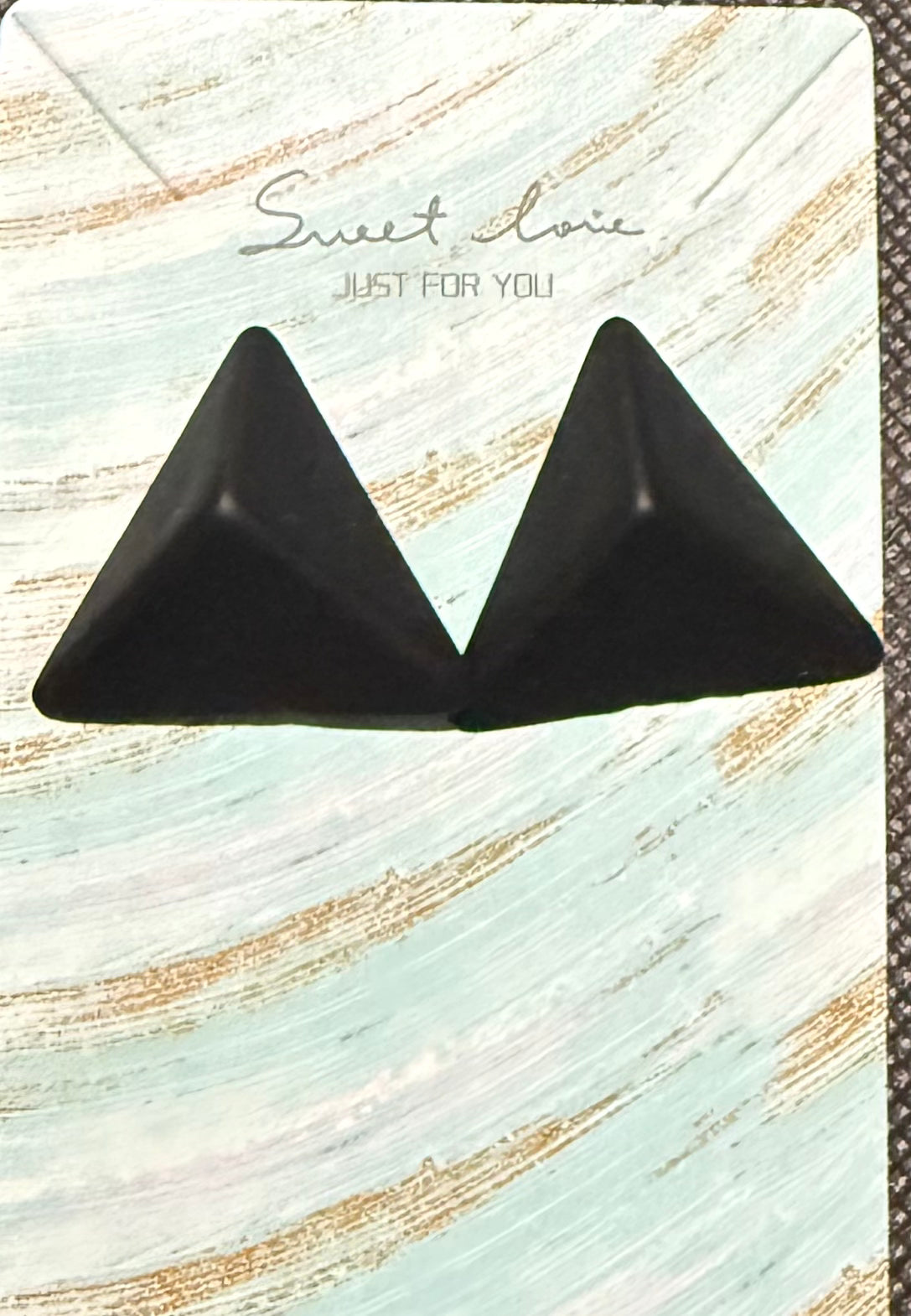 Triangle earrings