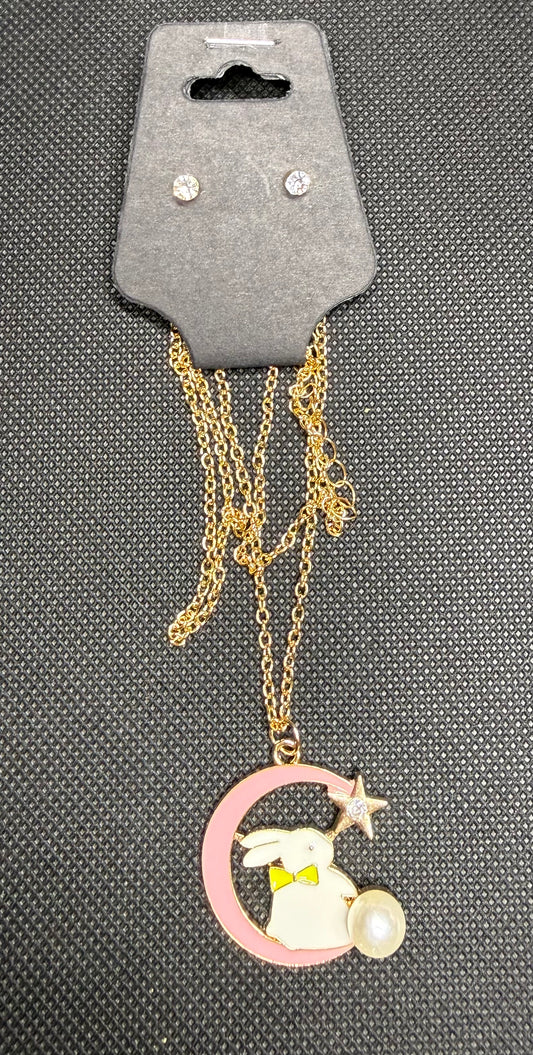 Necklace and earrings set