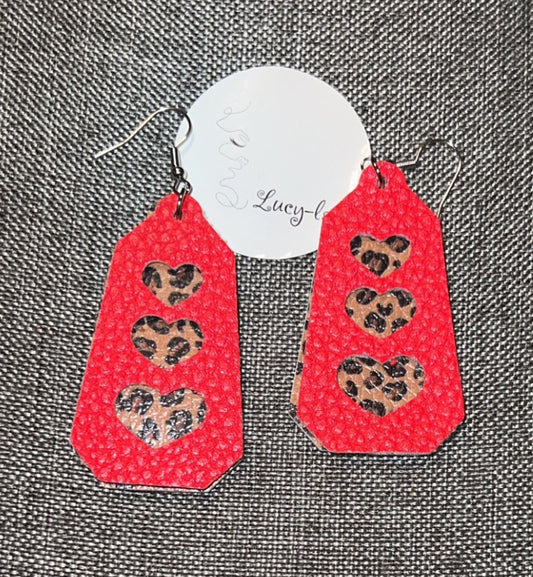 Leopard heart earrings