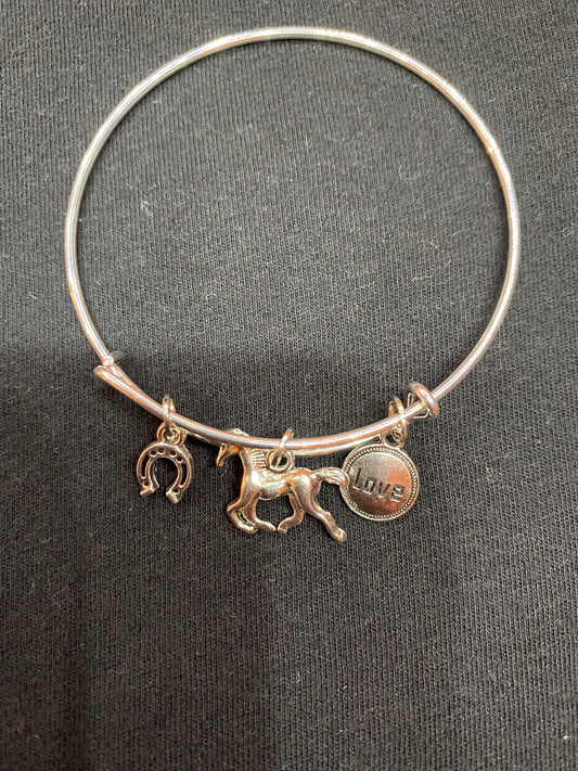 Horse bracelet edition