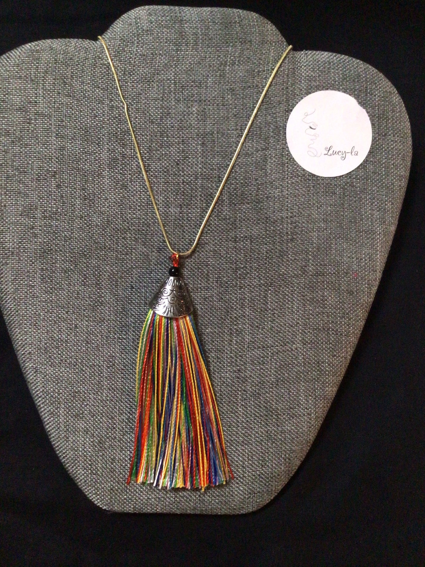 La casa de la abuela necklace