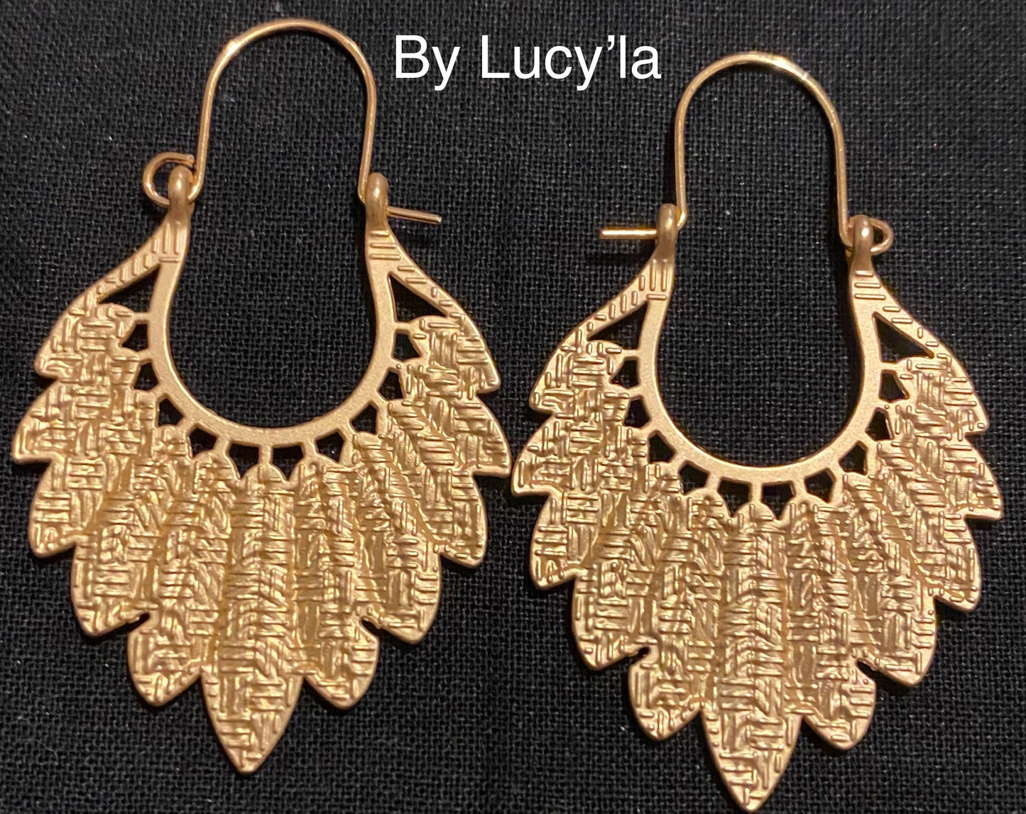 Leaf gold earrings