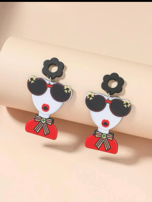 Powerful earrings