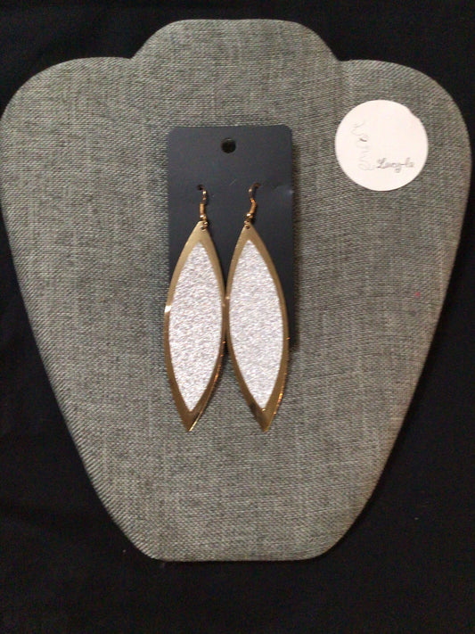 Dressy earrings