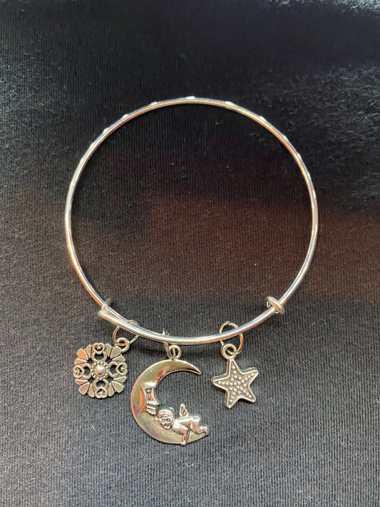 Moon bracelet edition