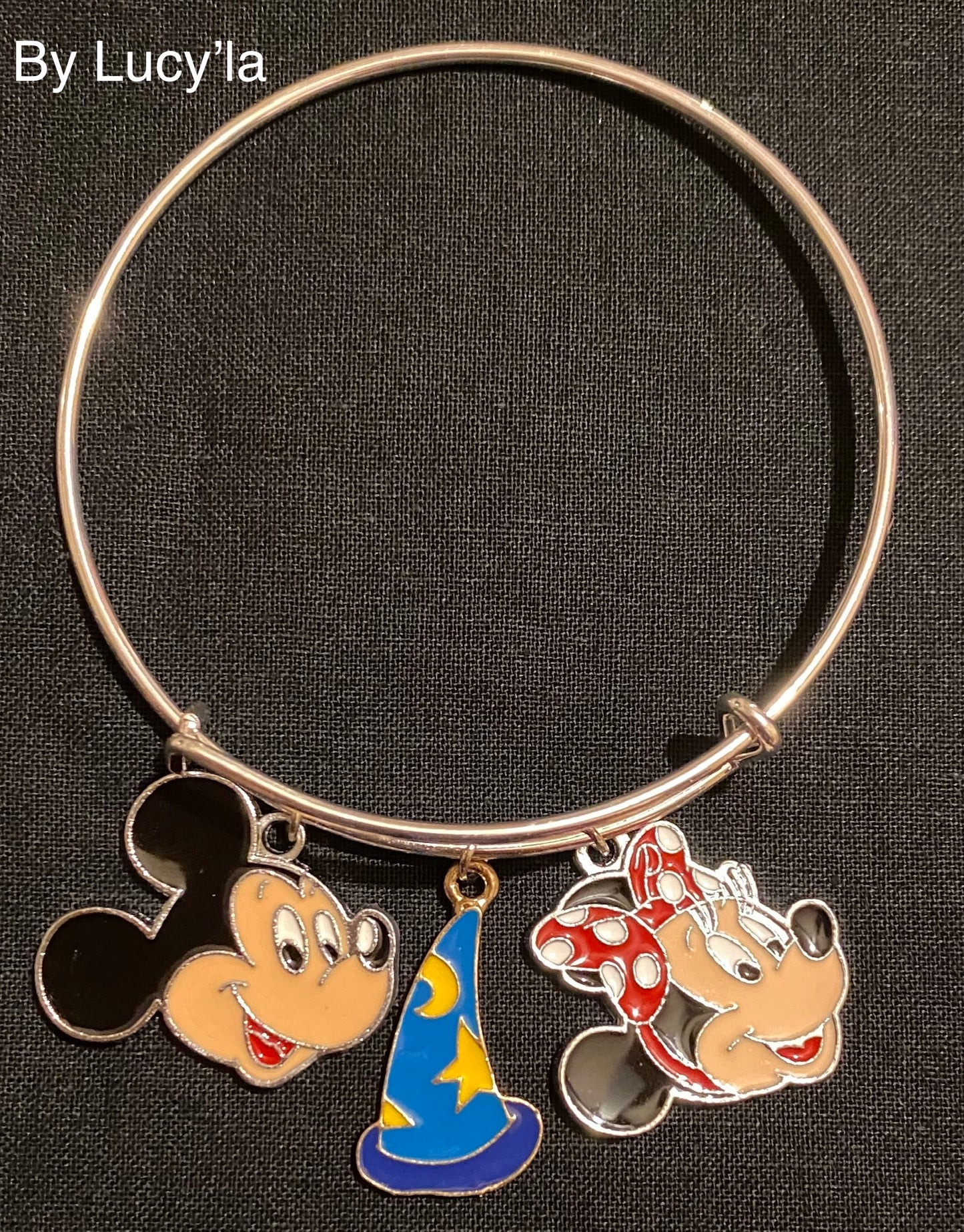 Minnie bracelet