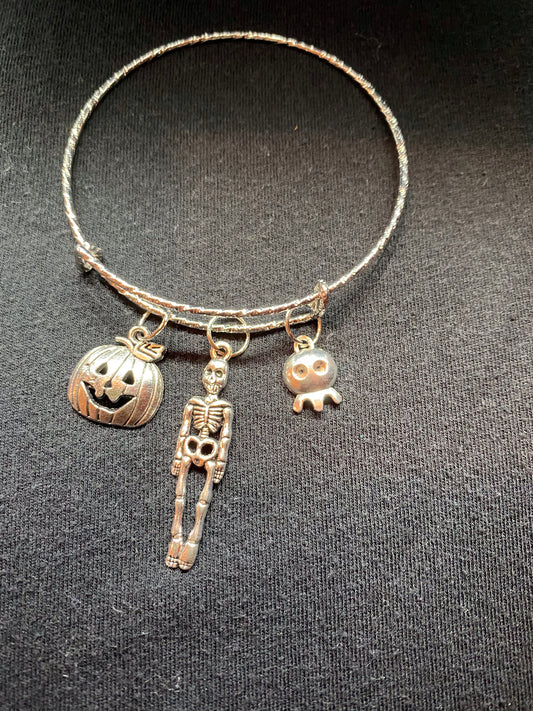 Halloween bracelet edition