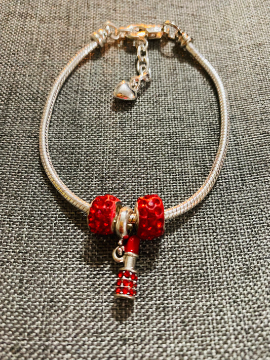 Red lips bracelet