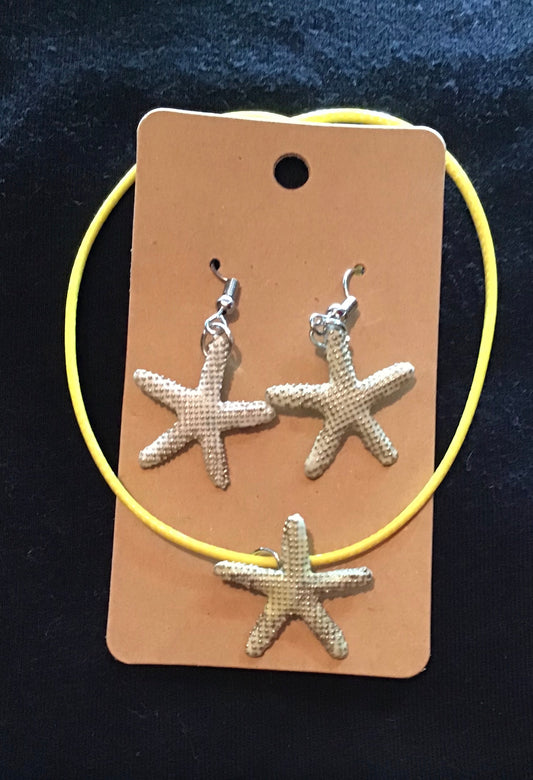 Estrella de mar necklace and earrings