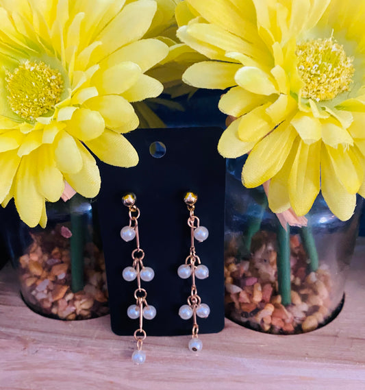 Dressy pearl earrings