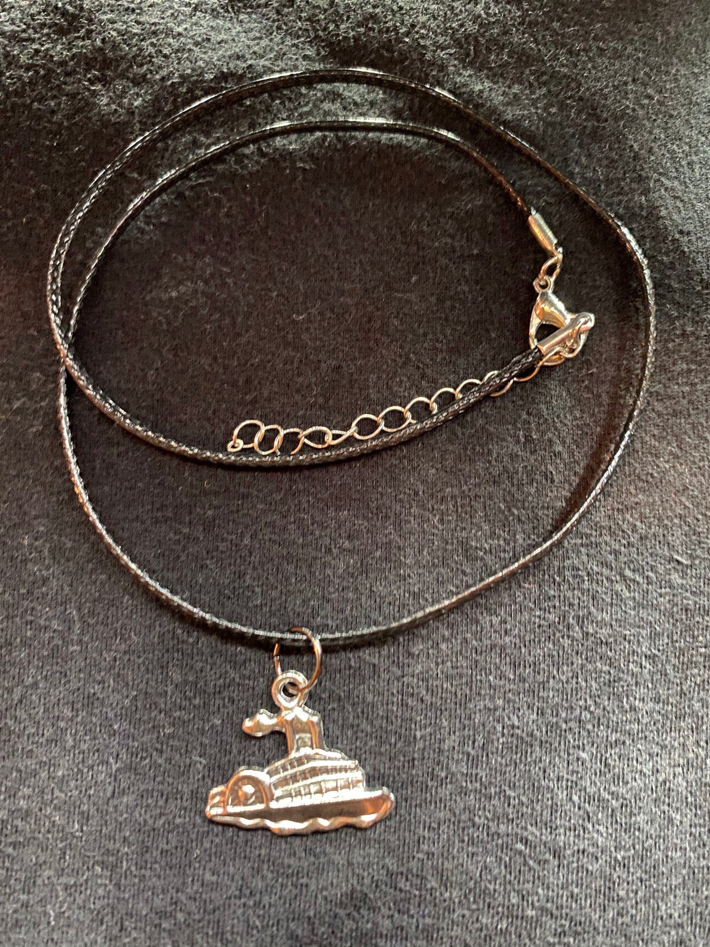 Cruise necklace edition