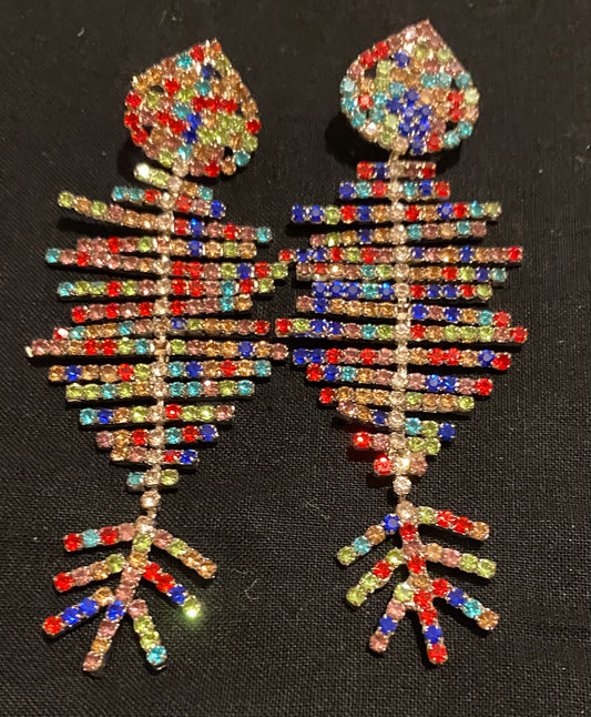 Fish bone fantasy garments earrings