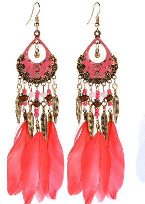 Peach feathers earrings